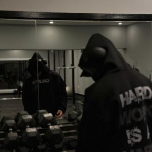 HOODIE 01